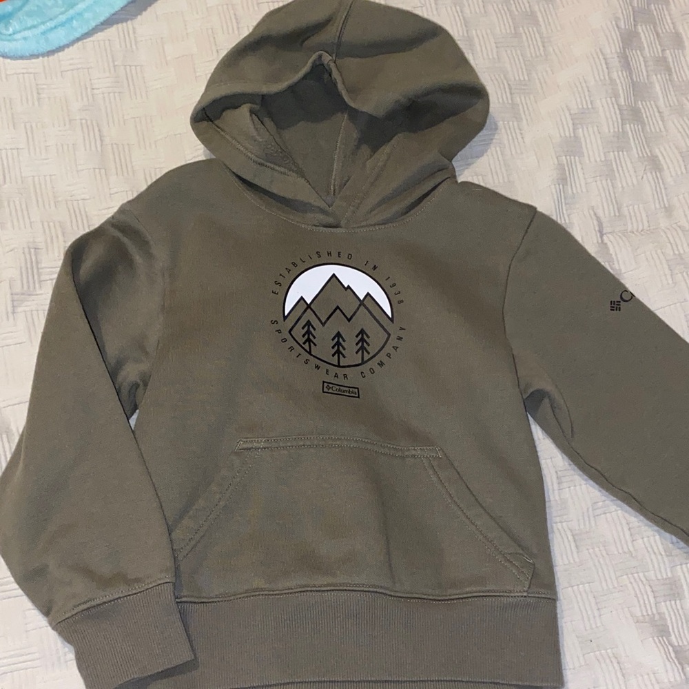 Columbia boy xs hoodie size 6/7